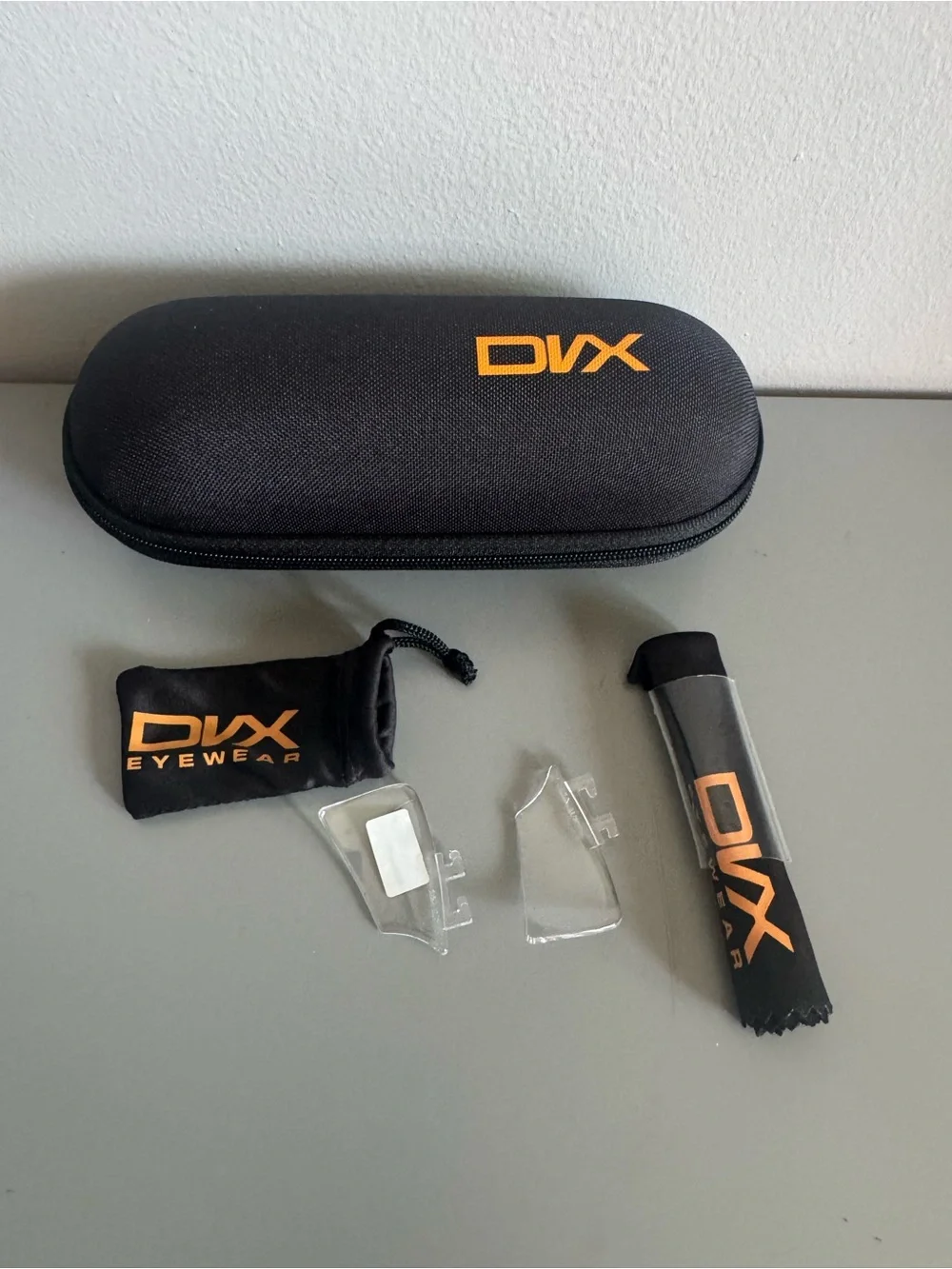 Replacement Lenses & Case - Black
